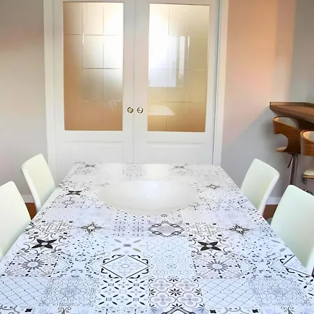 Casa vacanze Le Teste Di Moro, Wi-fi, Private Parking, Centre *